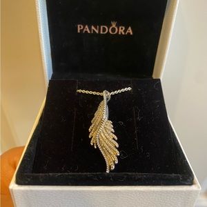Pandora Angelic wings silver necklace